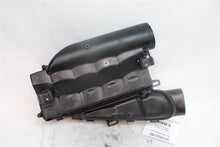Load image into Gallery viewer, AIR CLEANER BOX E250 Van CL550 CL600 CL63 CL65 CLS400 CLS550 11-20 Right - 1273053
