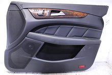 Load image into Gallery viewer, FRONT INTERIOR DOOR TRIM PANEL CLS550 CLS63 2012 12 - 1273115
