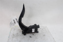 Load image into Gallery viewer, ELECTRONIC PEDAL ASSEMBLY Audi A5 2011 11 - 1273487
