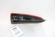 Load image into Gallery viewer, TAIL LIGHT LAMP ASSEMBLY C70 S70 V70 XC70 01 02 03 04 UPPER Right - 1274403
