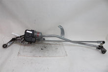 Load image into Gallery viewer, WINDSHIELD WIPER MOTOR C230 C250 C300 C350 C63 E250D E300 E350  08-15 - 1276860
