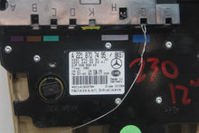 Load image into Gallery viewer, Console S450 Cdn S550 S600 S63 S65 2009 09 - 1277876
