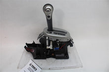 Load image into Gallery viewer, Floor Shifter Nissan Versa 2019 19 - 1277958
