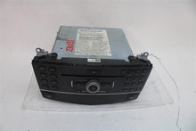 Load image into Gallery viewer, RADIO Mercedes-Benz C250 C300 C350 C63 2010 10 - 1278389
