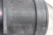 Load image into Gallery viewer, Mass Air Flow Sensor Meter MAF C70 S60 S80 V70 XC60 XC70 XC90 02-09 - 1278771
