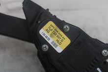 Load image into Gallery viewer, ELECTRONIC PEDAL ASSEMBLY Audi Q7 2010 10 - 1280069
