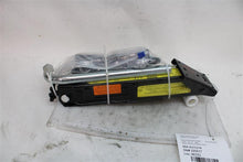 Load image into Gallery viewer, JACK Audi A6 2014 14 - 1280839
