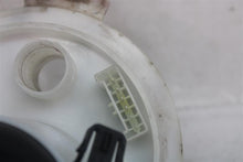 Load image into Gallery viewer, FUEL PUMP LR4 Range Rover Sport 10 11 12 13 14 15 16 - 1281721
