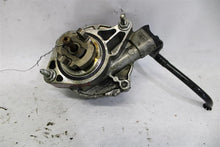 Load image into Gallery viewer, VACUUM PUMP XE XF XFR XK XKR Discovery LR4 Range Rover Sport 10-19 - 1281724
