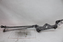 Load image into Gallery viewer, WINDSHIELD WIPER TRANSMISSION Cayenne 11 12 13 14 15 16 17 18 - 1282138
