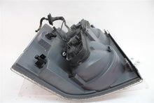 Load image into Gallery viewer, TAIL LIGHT LAMP ASSEMBLY Land Rover Range Rover 03 04 05 Right - 1284007
