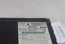 Load image into Gallery viewer, RADIO AM FM CD Infiniti G35 G37 2008 08 2009 09 - 1284231
