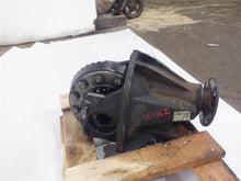 Load image into Gallery viewer, CARRIER ASSEMBLY Tundra 07 08 09 10 11 12 13 14 15 4.10 RATIO - 1284793
