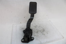 Load image into Gallery viewer, ELECTRONIC PEDAL ASSEMBLY Acura TLX 2015 15 - 1284831

