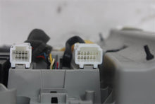 Load image into Gallery viewer, Console Infiniti Q50 16 17 18 19 - 1285909

