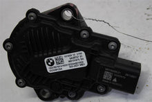 Load image into Gallery viewer, TRANSFER CASE ACTUATOR MOTOR 330i 530i 540i 640i GT 740i 16-20 - 1286272
