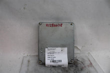 Load image into Gallery viewer, ECU ECM COMPUTER Toyota Tundra 2003 03 4x2 - 1286608
