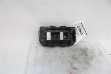 Load image into Gallery viewer, FUSE BOX BMW 128i 135i 323i 328i 335i M1 M3 X1 2008-2014 - 1288076
