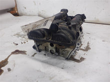 Load image into Gallery viewer, CYLINDER HEAD Kia Cadenza Sedona Sorento 14 15 16 17 18 Right - 1288085
