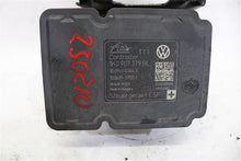 Load image into Gallery viewer, ABS ANTI-LOCK BRAKE PUMP Golf Golf GTI Jetta Passat 13 14 - 1288469
