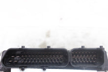 Load image into Gallery viewer, ECU ECM COMPUTER Audi A4 A6 Passat 1997 98 99 00 01 02 - 1289631

