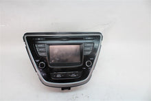 Load image into Gallery viewer, RADIO Hyundai Elantra 2014 14 2015 15 2016 16 - 1289880
