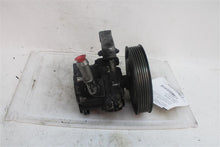 Load image into Gallery viewer, POWER STEERING PUMP Land Rover LR2 2008 08 2009 09 2010 10 2011 11 - 1290147
