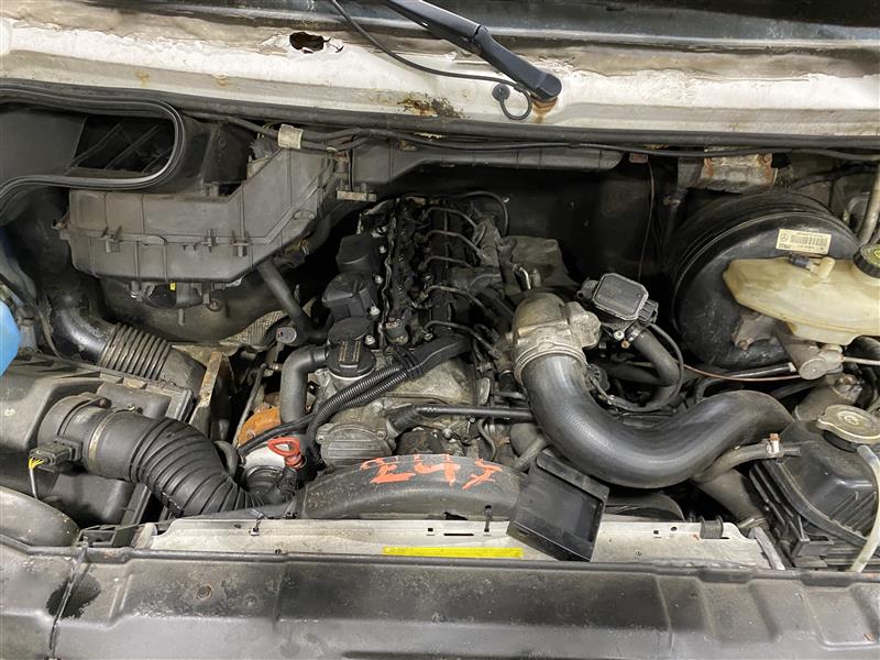 ENGINE MOTOR Dodge Sprinter 2500 Sprinter 3500 04 05 06 2.7L - 1290648