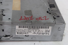 Load image into Gallery viewer, RADIO Dodge Sprinter 2500 Sprinter 3500 2005 05 2006 06 - 1290704
