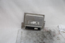 Load image into Gallery viewer, ECU ECM COMPUTER Santa Fe 2003 03 2.7 Auto FWD - 1290761
