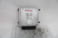 Load image into Gallery viewer, ECU ECM COMPUTER Hyundai Elantra 2017 17 2018 18 - 1291301

