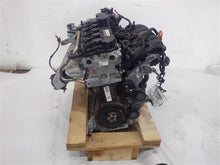 Load image into Gallery viewer, ENGINE MOTOR Beetle Golf Golf GTI Jetta Passat 11-14 2.5L - 1291832
