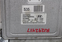 Load image into Gallery viewer, ECU ECM COMPUTER Hyundai Genesis 2013 13 2014 14 - 1292417
