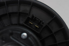 Load image into Gallery viewer, HEATER BLOWER MOTOR Subaru Legacy 2010 10 2011 11 2012 12 - 1293873
