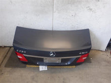 Load image into Gallery viewer, TRUNK LID E250D E300 E350 E400 E550 E63 10 11 12 13 14 15 - 1296783
