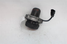 Load image into Gallery viewer, AIR INJECTION PUMP SMOG Cayenne 2003 03 2004 04 2005 05 2006 06 Right - 1297435

