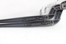 Load image into Gallery viewer, WINDSHIELD WIPER ARM Land Rover Range Rover Sport 2011 11 - 1298308
