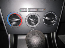 Load image into Gallery viewer, Speedometer Cluster Mazda 6 2006 06 2007 07 Auto - 616214
