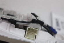 Load image into Gallery viewer, Console Mercedes-Benz E350 E550 E63 2011 11 - 1302383
