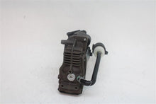 Load image into Gallery viewer, SUSPENSION AIR COMPRESSOR PUMP Vanden Pl XJ XJL XJR 2010-2014 - 1302855
