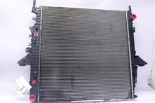 Load image into Gallery viewer, RADIATOR Land Rover Range Rover Sport 2006 06 2007 07 - 1302918

