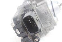 Load image into Gallery viewer, TRANSFER CASE ACTUATOR MOTOR 228I 320i 328D 328i 328I GT 335i 335i 10-17 - 1303016
