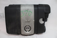 Load image into Gallery viewer, PLASTIC ENGINE COVER Volkswagen Golf Rabbit 2009 09 - 1303102

