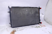 Load image into Gallery viewer, RADIATOR Jetta Rabbit 2005 05 2006 06 2007 07 08 09 10 - 1303116
