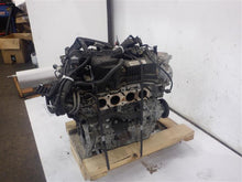 Load image into Gallery viewer, ENGINE MOTOR Santa Fe Sonata Sonata Hybrid Optima Sorento 15-19 2.4L VIN 3/F/B - 1303696
