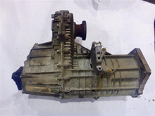 Load image into Gallery viewer, TRANSFER CASE Porsche Cayenne 2008 08 2009 09 - 1304301
