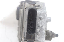 Load image into Gallery viewer, WINDSHIELD WIPER MOTOR Porsche Cayenne 05 06 07 08 09 10 - 1304309
