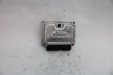 Load image into Gallery viewer, ECU ECM COMPUTER Volkswagen Jetta Rabbit 2008 08 2009 09 Manual - 1305125
