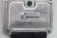 Load image into Gallery viewer, ECU ECM COMPUTER Volkswagen Jetta Rabbit 2008 08 2009 09 Manual - 1305125
