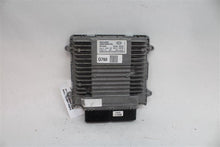 Load image into Gallery viewer, ECU ECM COMPUTER Kia Sorento 2012 12 2013 13 - 1305780
